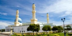 Flights Qatar to Kota Kinabalu