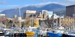 Flights Qatar to Hobart