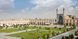 Flights Qatar to Isfahan