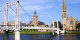 Flights Qatar to Inverness