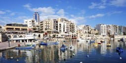 Flights Qatar to Malta