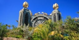 Flights Qatar to Nassau