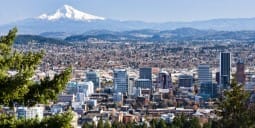 Flights Qatar to Portland